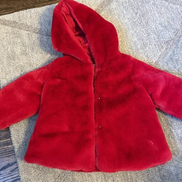 First impressions brand red faux fur coat size 6-9 months EUC - Picture 2 of 10
